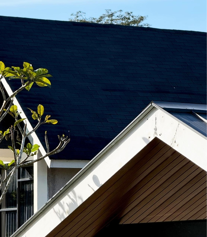Toiture en ardoise sur maison moderne